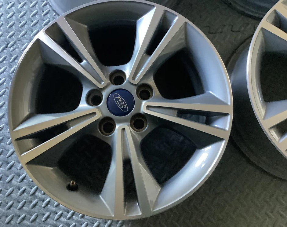 Ford Fokus DM5J-1007-BB / Felge / Alu / 7,0j x 16 ET50 / Leichtmetallfelge / Fokus III