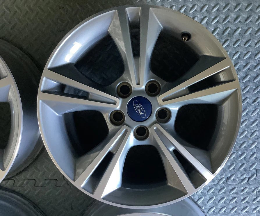 Ford Fokus DM5J-1007-BB / Felge / Alu / 7,0j x 16 ET50 / Leichtmetallfelge / Fokus III